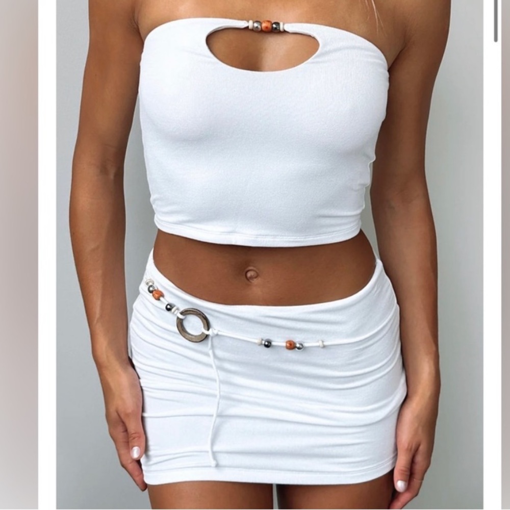 Save myself mini skirt white and how would you feel crop top white size XS set